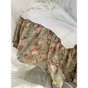 VTG Ralph Lauren CHARLOTTE Queen Bed Skirt Green Floral Roses Victorian 15” Drop